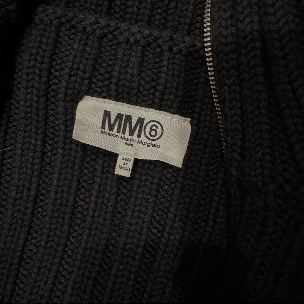 COPY - Ribbed Wool Cardigan - Picture 6 of 8